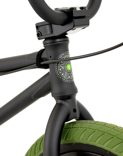 2021_NEO_FLATBLACK_details01